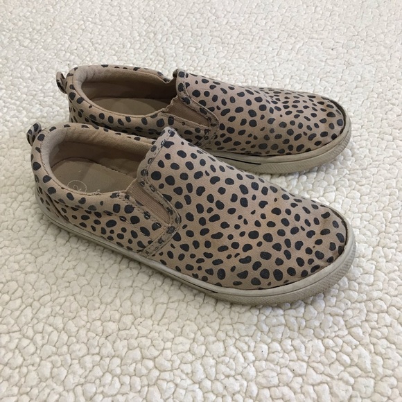 Cat & Jack Other - Girls Cat & Jack Slip On Brown w/ Dark Brown Spots Fashion Sneaker Shoes
Youth 2